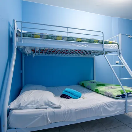 Des Andelys Hotel *