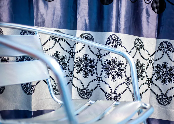 ホテル デ ザンドリ パリ